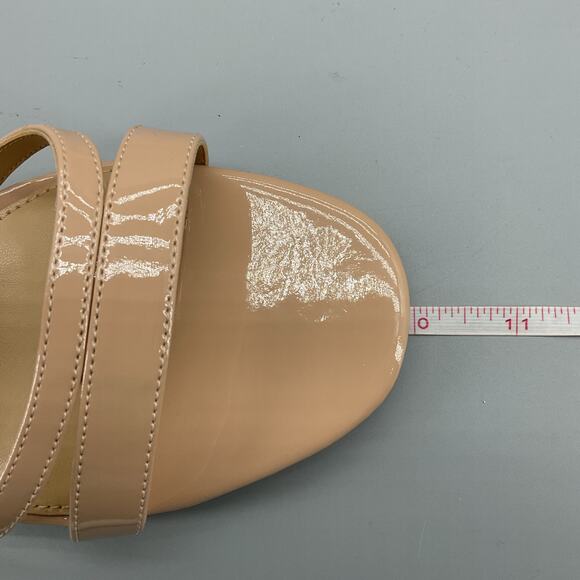 NEW Michael Kors Women’s Kimberly Faux Patent Leather Sandals Beige Size 10M - Picture 7 of 10